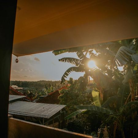 Prasi Sunrise Homestay Toyapakeh Exteriér fotografie