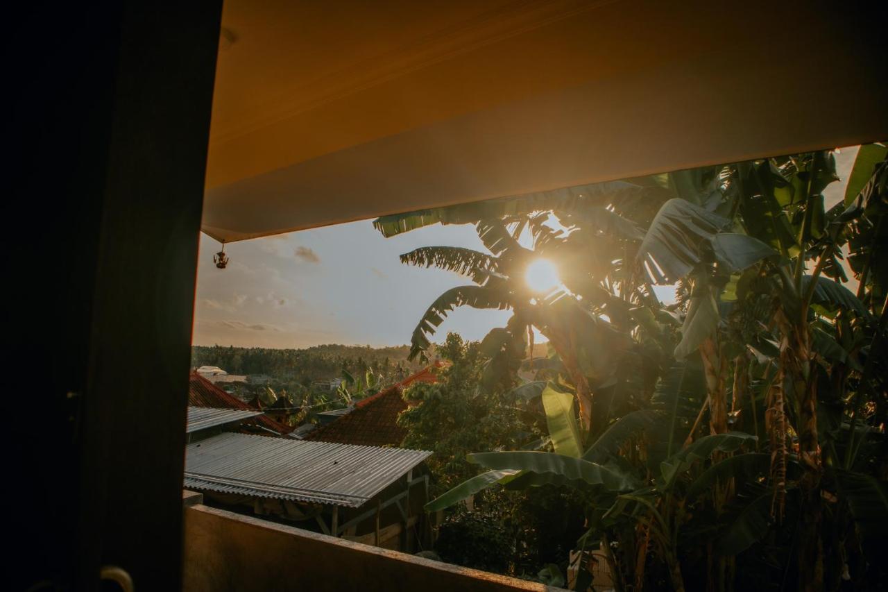 Prasi Sunrise Homestay Toyapakeh Exteriér fotografie